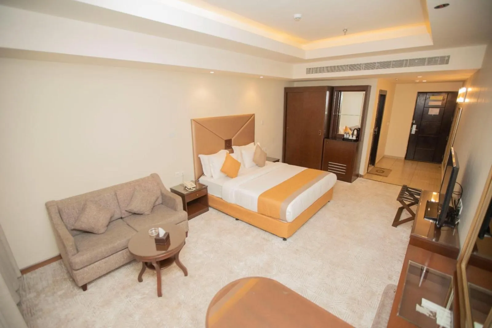 Sanam Hotel Suites - Riyadh Aparthotel